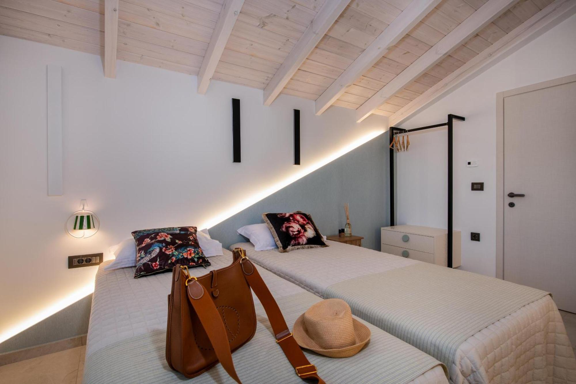 Flos Apartments Korakiaí Kültér fotó