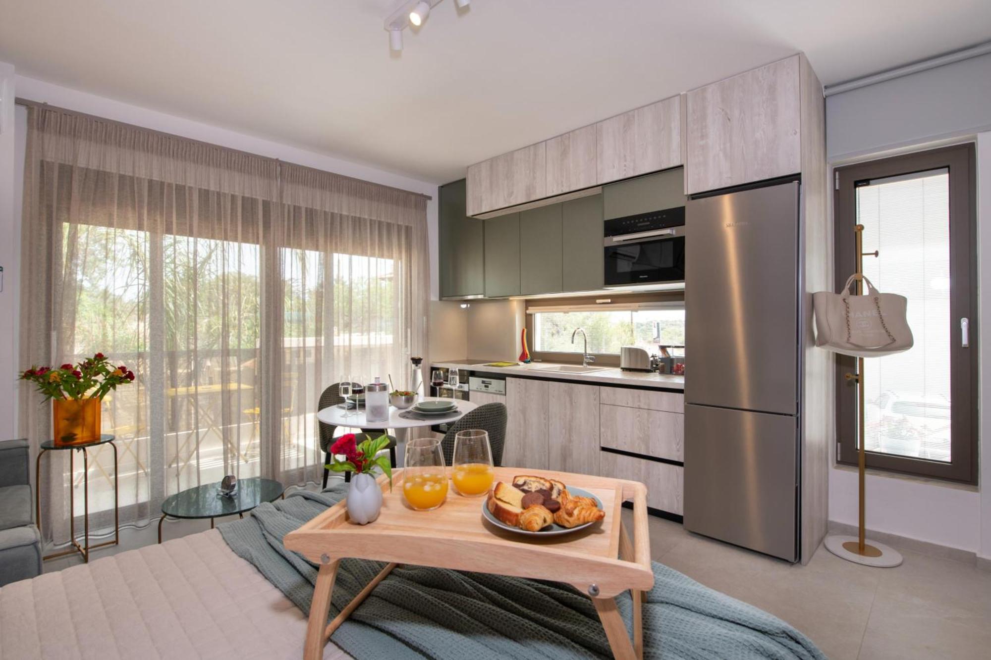 Flos Apartments Korakiaí Kültér fotó